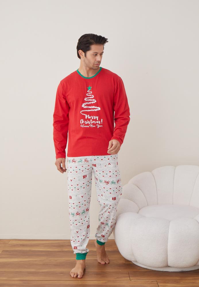 Pijama barbati Craciun " Merry Chrystmas " maneca lunga ,pantaloni lungi,Culoare Rosu Engros